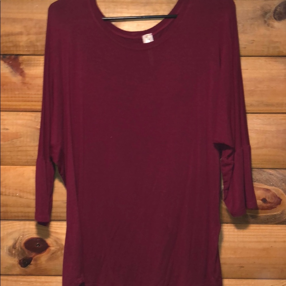 Burgundy pico top size small